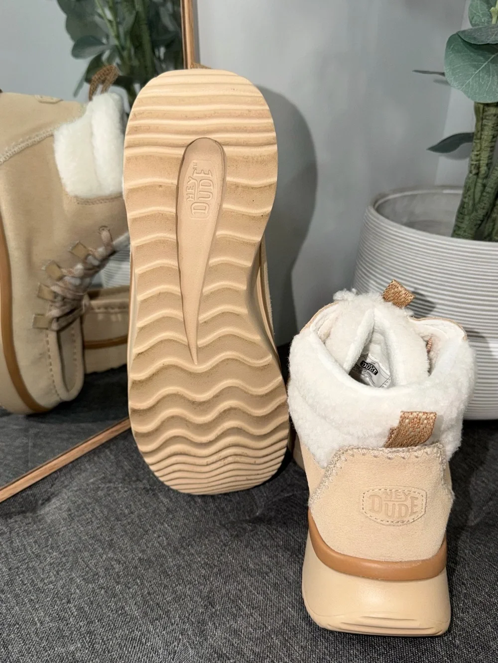 Hey Dude warm faux